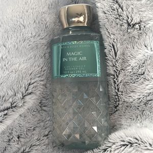 Bath & Body Works Magic in the Air Shower Gel